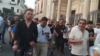 La cacciata del Paniettere passaggio Piazza Duomo ( ilcazziblog) il ritorno dellla Stella