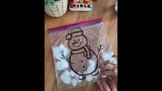 Check out the cuteness from the sensory Christmas! so easy🎅😉 - Montessori Activities