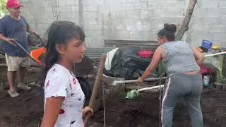 Santo DIOS COMO TRABAJAN EN ESTA FAILIA PARA SU CASITA 🏠 