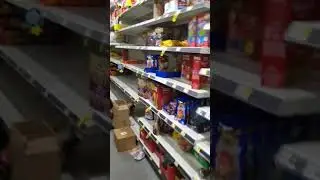 A Dollar General Store that is a complete Mess.... Check It out 😳😳😳