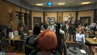Guns & Weapons On Back Are Bullet Proof (NOPIXEL)