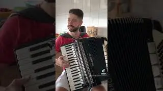 Telefone mudo - Gustavo Neves na sanfona Philharmonic