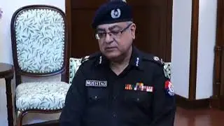 Sindh CM meets newly appointed IGP Mushtaq Mahar at CM House