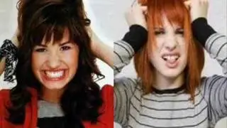 Is Demi Lovato a Hayley Williams Wannabe? [Pics + Clips]