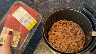 Air Fryer Ground Beef - YES, you can cook ground beef in your air fryer! Easy ground beef recipe!