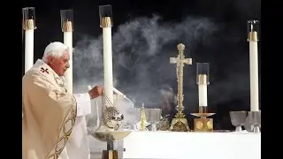 Catholic Massterclass #33: Reverence the Altar