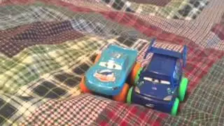 Lots of diecasts and 2 hydro wheels