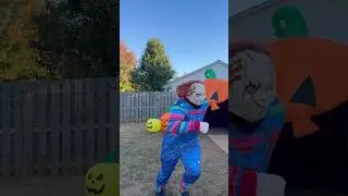 CHUCKY DOLL CHASES ME !! #chucky #chuckydoll #halloween