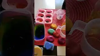 Testing  PH Sensitive Colours For Laundry Soap