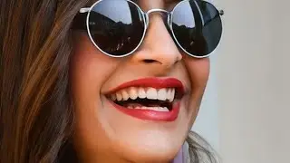 Indian Bollywood Model Actress Sonam Kapoor Beautiful HD Lips Closeup
