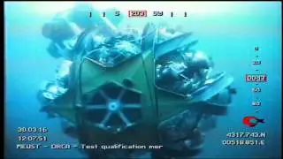 Qualifying unfurling of the KM3NeT/ORCA detection unit in 2016, near the coast of Toulon, France.