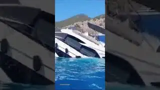 Moment $1M luxury yacht sinks after dramatic rescue