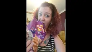AmandaKnows.... SMITHS LAMINGTON CHIPS!