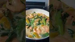 GINATAANG HIPON SA KALABASA AT SITAW#foodrecipe#shrimp #cookingvlog #fyp #shortsfeed #shorts #reels