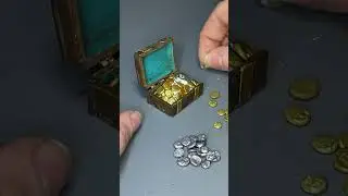 Making a tiny Treasure Chest #treasure #miniature