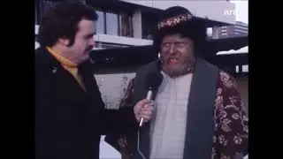 Harald Heide Steen jr. -  Stammeh&oslash;vding Bombasa
