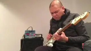 Fender Custom shop 1960 stratocaster strung with 9s