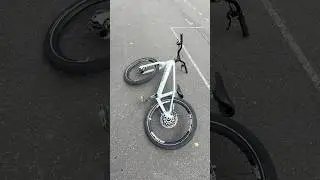 My Canyon carbon bike is broken!? 😟😢 #shorts #broken #canyonbike #canyon #mtb #carbonfiber #trial