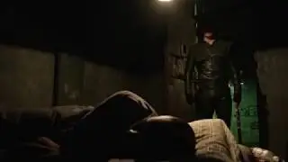 Arrow S01E21 Walter Rescue Scene