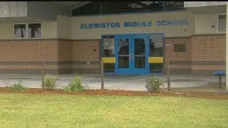Clewiston substitute teacher arrested for selling pot to students