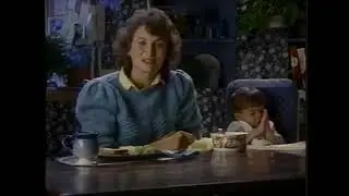 1989 Wisconsin Sentry Foods Grocery Store Commercial