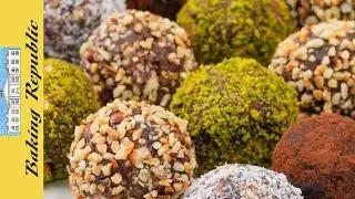 Thamaria... Famous Middle Eastern sweets made of dates! تمرية بالمكسرات