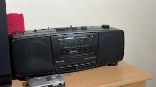 Philips AW2604/02 Stereo Cassette Recorder with &bdquo;bass boost&ldquo; Cassette sound test