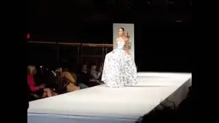 Dalia MacPhee Fashion live at Gotham Hall