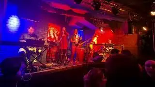 Jam Session N&deg;1 en Moe Club, jueves de Latin Jazz: Fly Me To The Moon