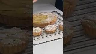 Pastiera e mini pastiera napoletana #pasticceria #pastrychef #pastieranapoletana #recipe