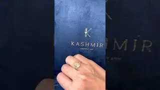 Кольцо с жёлтым бриллиантом, цвет Fancy Yellow, вес 4.02 кт., качество VS2, боковые бриллианты
