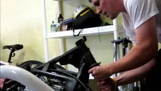 Bearing race driver..wmv