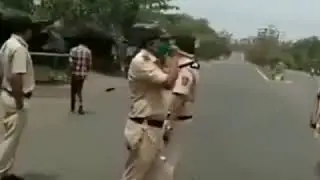 See what say police in Satara 😂😂😂