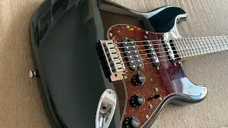Guitarra Squier Standard BC