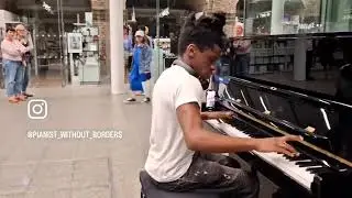 Epic Street Piano turns into a Festival | Boogie Woogje Performance ft @judebrownpiano 