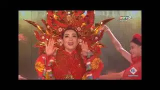 Phút Đăng Quang - ca sĩ Phi Nhung