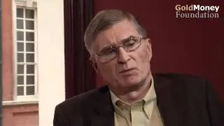 Central bank gold intervention and gold buying