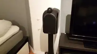 Bowers & wilkins PM1 Keith don't go (acoustic guitar)
