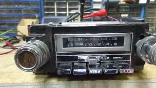1978-87 GM Delco AM/FM Stereo 8-Track Radio GM2700 7898510