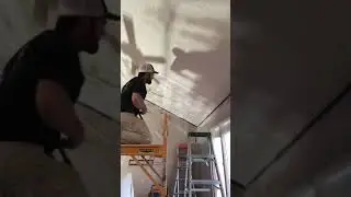 Removing Popcorn Ceiling Texture 😨