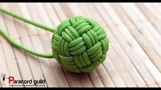 Globe knot- 40 facets