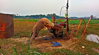 Small Spiderman Funny Style Old Kirloskar Chalo Machine Startup!! Funny Machine Start Video.