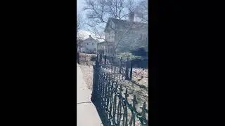FREE Parking tips and historic walk outside Mystic Seaport Museum