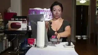 HOW TO Use Black Paint Konjac CHARCOAL Exfoliating Facial Sponge TUTORIAL Detoxifying Product Review