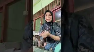 Live tiktok pake batik ketat amat sampe ga muat kancingnya