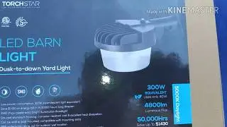 Torchstar dusk to dawn barn light review setup