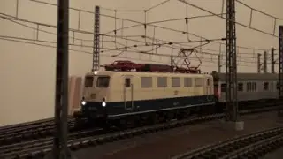 Piko 51513 - BR141 447-3 mit Silberlingen