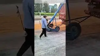 Harvesting the Highway: The Mobile Vacuum That Clears Pavement Grain
