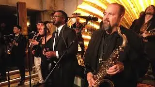 Smoke and Mirrors Sound System - World Upside Down [LIVE]