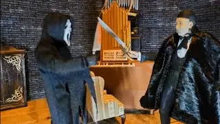 The Phantom of the Opera vs Ghostface - Horror Stop Motion Animation